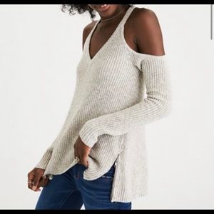 GRAY Knit Cold Shoulder Long Sleeve